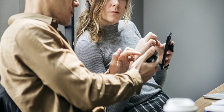 First Meeting After Chatting Online